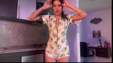 Snapshot of chillspace chatting on December 21, 7:06 pm KAIA online show from December 21, 7:06 pm