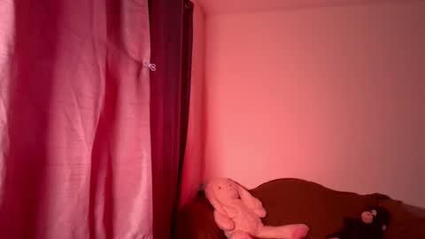 Snapshot of chinicr18 chatting on March 19, 11:31 pm chinicr18 online show from March 19, 11:31 pm