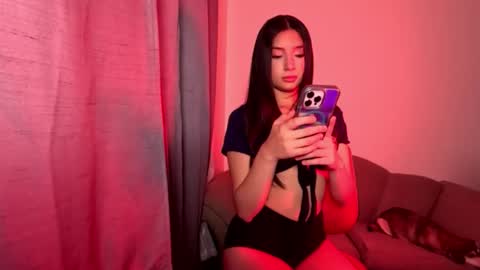 Snapshot of chinicr18 chatting on March 20, 11:09 pm chinicr18 online show from March 20, 11:09 pm