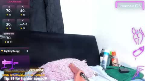 Snapshot of chiquihornymature chatting on November 18, 9:52 pm chiquihornymature online show from November 18, 9:52 pm