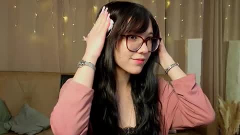 Leyna online show from January 10, 7:26 pm