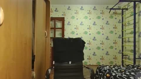 chiraq1945 online show from November 13, 8:08 pm