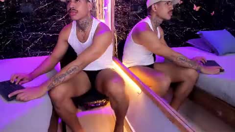 Chris  online show from July 19, 12:42 pm