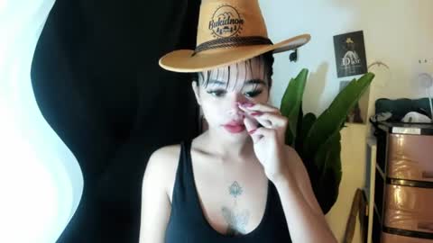 Snapshot of chixies_ladies chatting on July 25, 8:45 am chixies_ladies online show from July 25, 8:45 am