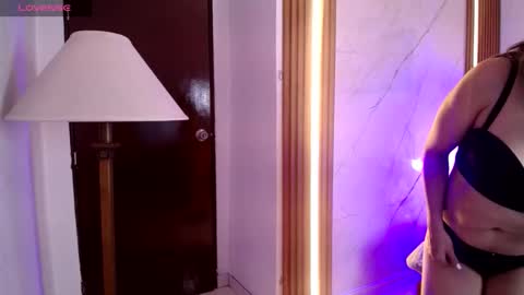 Chloe  online show from February 3, 12:54 pm