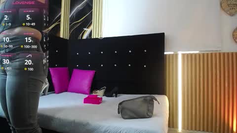 Chloe  online show from February 23, 12:57 pm