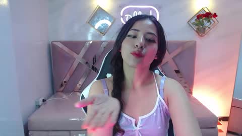Hi Stream 1500 to 2100 online show from September 19, 8:20 pm