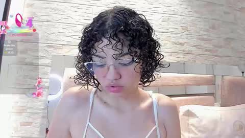 chloe online show from January 13, 10:42 am