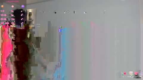 chloe online show from May 13, 11:18 am