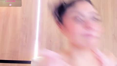 Snapshot of chloe_cortez chatting on July 7, 11:25 am chloe online show from July 7, 11:25 am