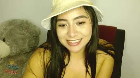 Snapshot of chloe_dolce chatting on September 30, 11:43 pm chloe_dolce online show from September 30, 11:43 pm