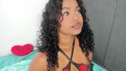 Snapshot of chloe_evans21 chatting on September 20, 10:11 pm chloe online show from September 20, 10:11 pm