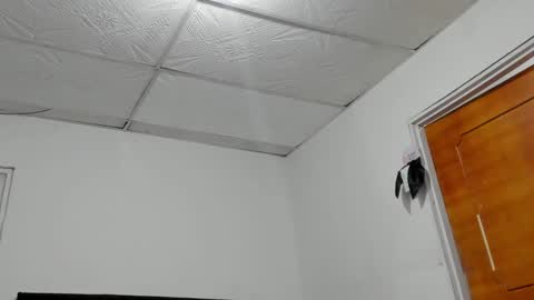 Snapshot of chloe_evanx_ chatting on January 25, 1:21 am Chloe Evanx  online show from January 25, 1:21 am