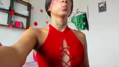 Snapshot of chloe_evanx_ chatting on October 30, 7:47 pm Chloe Evanx online show from October 30, 7:47 pm