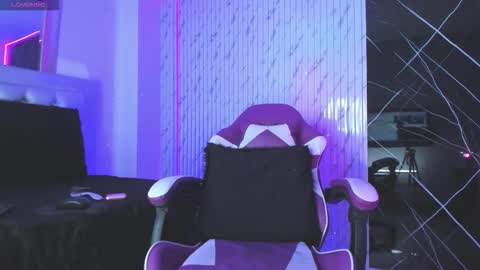 Snapshot of chloe_jacksonn chatting on October 22, 11:59 pm chloe_jacksonn online show from October 22, 11:59 pm