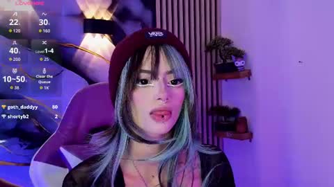 chloe_jacksonn online show from July 17, 11:53 pm