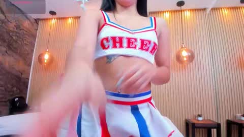  CHLOE  online show from October 10, 7:35 pm