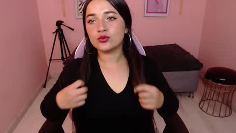 chloe_santana_ online show from September 30, 7:19 pm