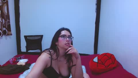 Chloe online show from September 9, 10:53 pm