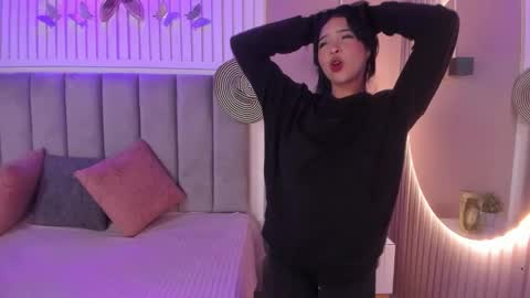 Snapshot of chloe_watson_ chatting on September 21, 3:30 am online show from September 21, 3:30 am