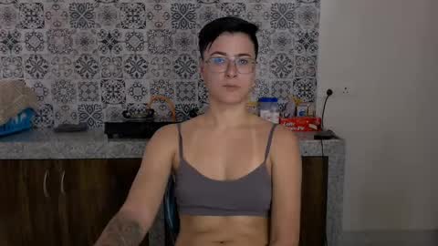 Eva and Sandra online show from February 27, 4:41 am