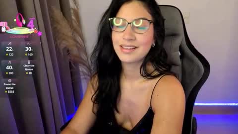 Chloe online show from May 29, 10:57 am