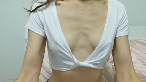 chloee__x online show from May 22, 10:43 am