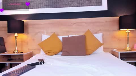 Chloe  online show from March 25, 12:44 pm