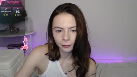 Chloe online show from December 22, 8:06 pm