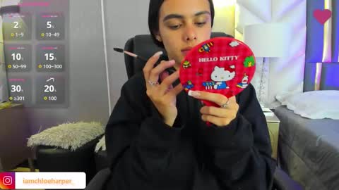  Chloe Harper  online show from December 22, 11:40 am