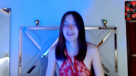 Chloe online show from September 12, 1:11 pm