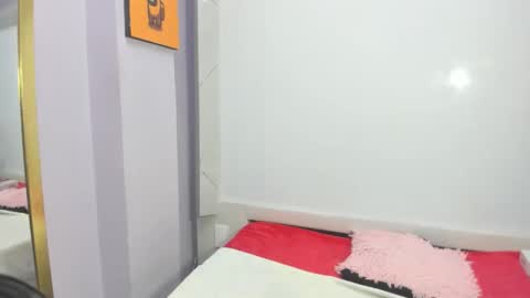 ChloeSignup For Free  Join my Fan Club online show from February 6, 3:33 am