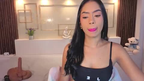 Chloe Moon online show from October 26, 12:22 pm