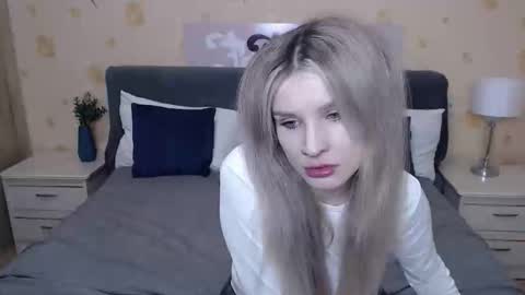 Snapshot of chloemurmeow chatting on September 18, 8:00 pm chloemurmeow online show from September 18, 8:00 pm