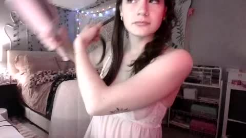 Chloe online show from March 2, 1:52 am