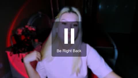 Snapshot of chloericci chatting on October 30, 7:32 am ChloeRicci online show from October 30, 7:32 am