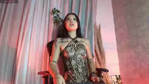 .. Chloe .. online show from March 25, 3:01 am