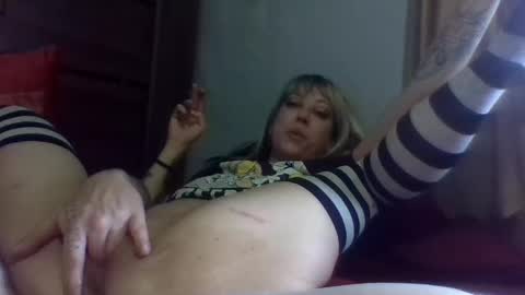 Snapshot of chloeseroticadventures chatting on January 25, 3:09 pm chloeseroticadventures online show from January 25, 3:09 pm