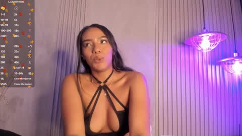 CHLOE  online show from January 2, 11:16 pm