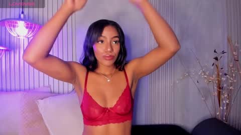 CHLOE  online show from January 14, 9:30 pm