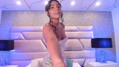 CHLOE  online show from January 24, 8:43 pm