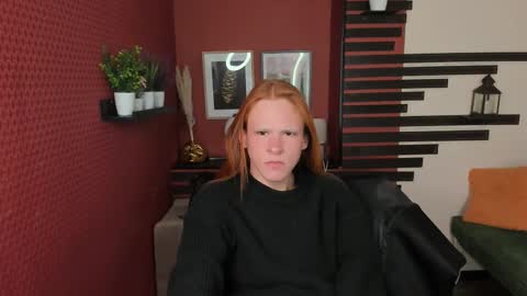 Chloe online show from October 16, 10:27 am