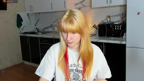 Snapshot of choco_meowx chatting on February 20, 9:54 am choco_meowx online show from February 20, 9:54 am