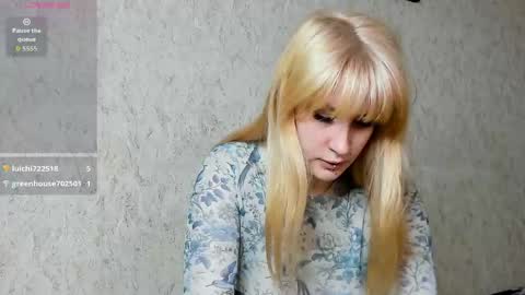 Snapshot of choco_meowx chatting on March 20, 6:40 am choco_meowx online show from March 20, 6:40 am