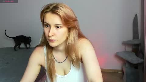 Snapshot of choco_meowx chatting on June 29, 8:53 am choco_meowx online show from June 29, 8:53 am