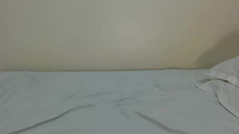 Snapshot of choco_sweee chatting on September 10, 3:28 am Maddie online show from September 10, 3:28 am