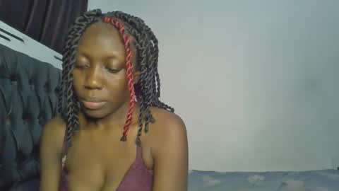 Snapshot of chocobear22 chatting on November 1, 5:04 pm chocobear22 online show from November 1, 5:04 pm