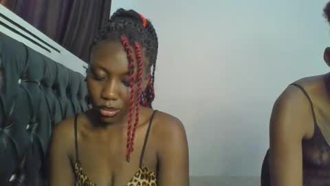 Snapshot of chocobear22 chatting on November 11, 12:05 pm chocobear22 online show from November 11, 12:05 pm