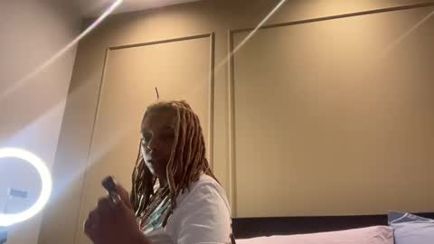 ChocolateCakeQueen online show from December 6, 2:57 am