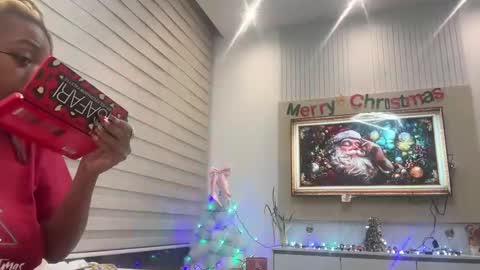 ChocolateCakeQueen online show from December 21, 1:15 am